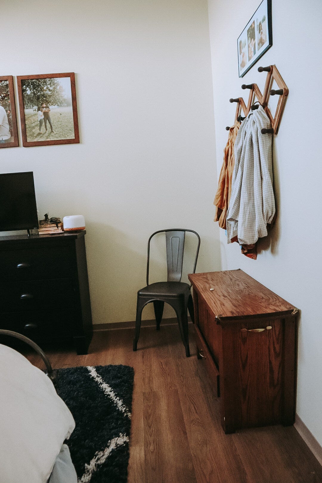 Master Bedroom Update - Fort Wainwright Military Housing Master Bedroom Update - Fort Wainwright Military Housing