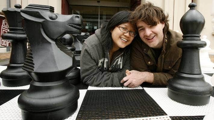 Sue Maroroa Jones and her husband Gawain Jones in 2009.