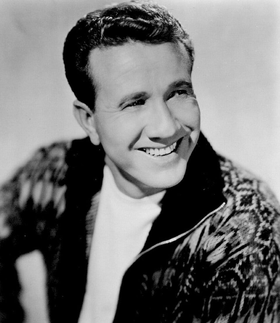 Marty Robbins. Public domain photo.