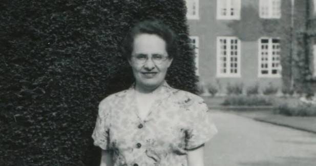 Joan Clarke | mathematician | blue plaques | English Heritage Joan Clarke | mathematician | blue plaques | English Heritage