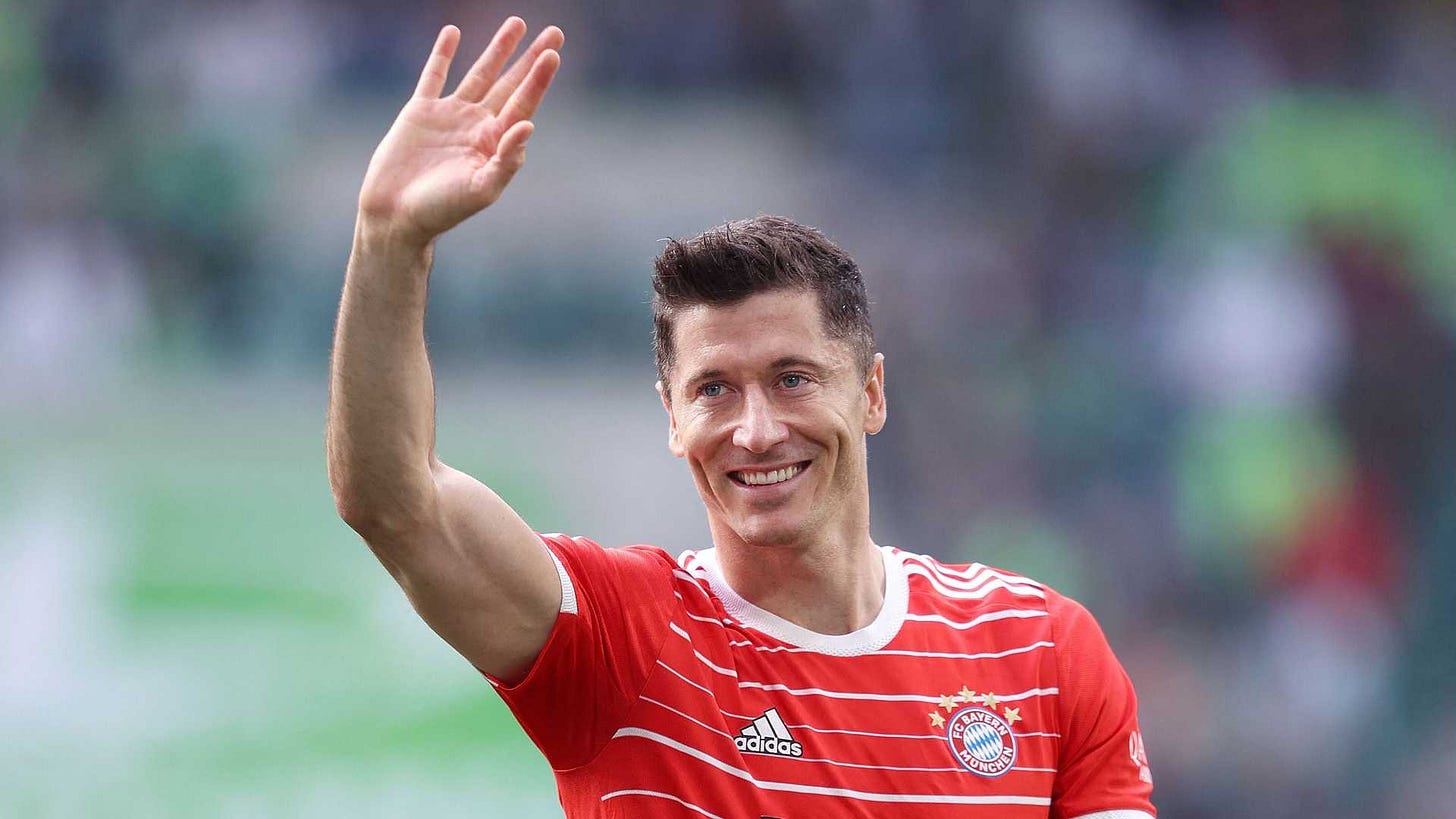 Time will come' - Bayern Munich's Lewandowski promises transfer update  'soon' amid Barcelona links | Goal.com UK