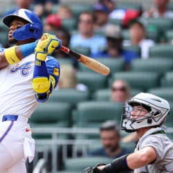 Ronald Acuña Jr.'s two-run home run (7) Ronald Acuña Jr.'s two-run home run (7)