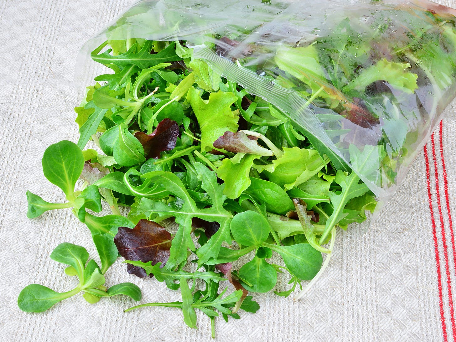 Je suis ingénieur agro-alimentaire et voici pourquoi je ne suis pas contre  les salades en sachet - Top Santé