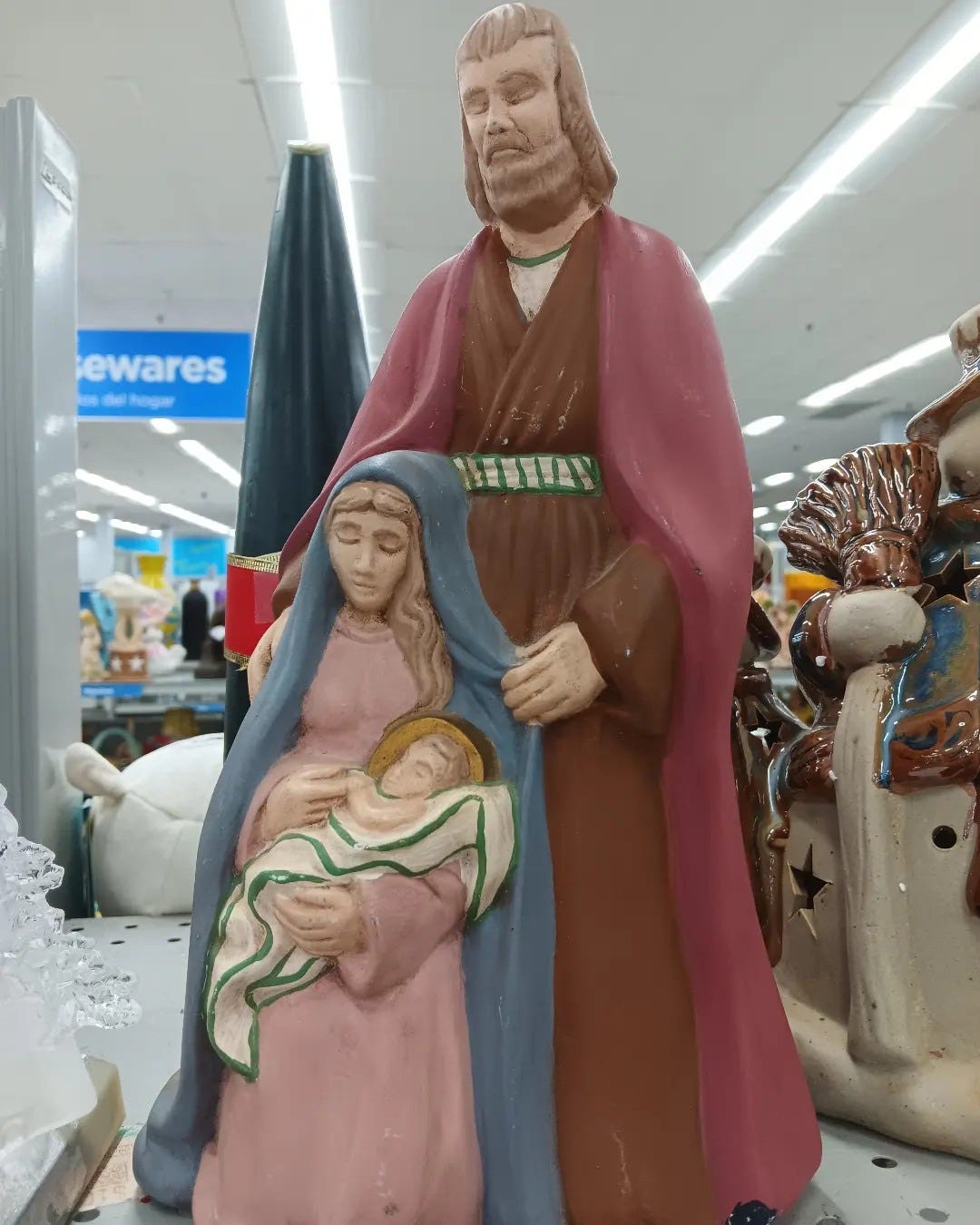 No photo description available.