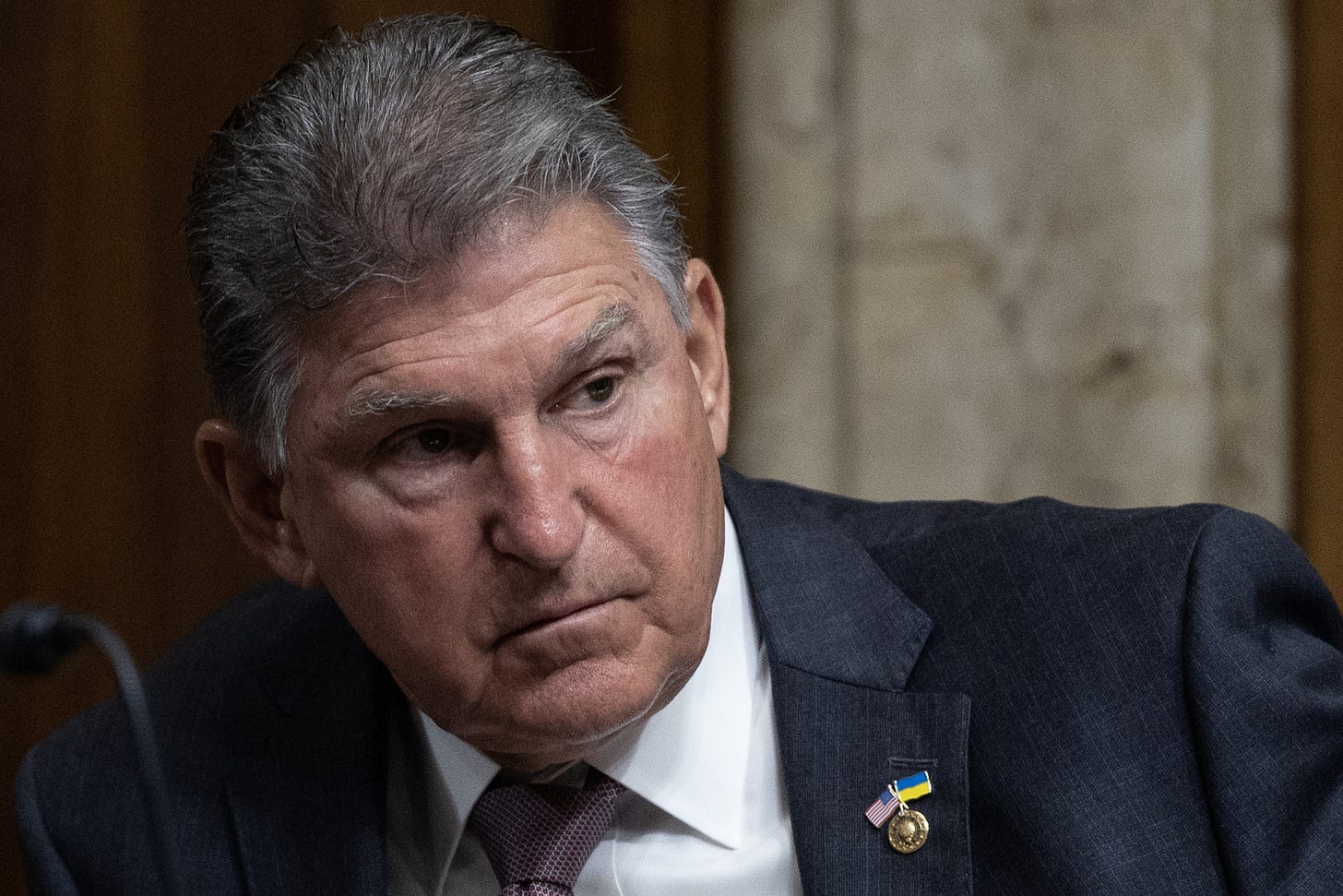 Democrat Senator Joe Manchin Won't Run Again in West Virginia - Bloomberg
