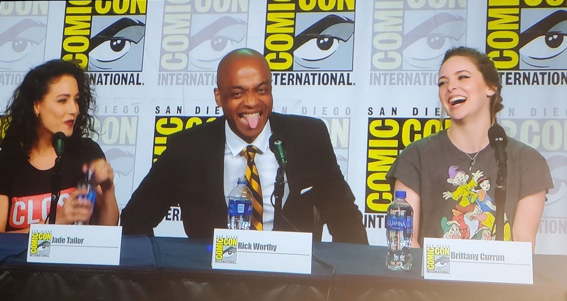 Magicains rick worthy tongue out comic con mttg panel 2019
