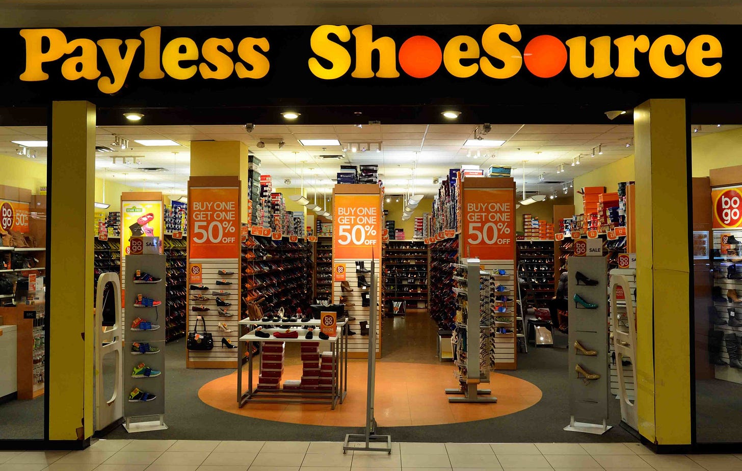 Payless Relaunches Google Payless Shoe Store Payless Prepares Second  Bankruptcy With Store Closures Bloomberg