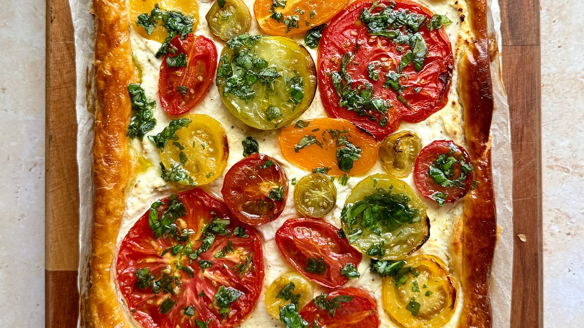 Tomato & ricotta tart with basil oil