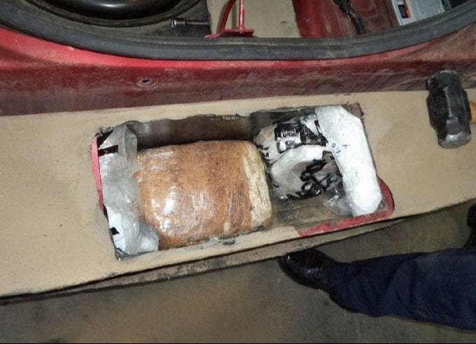 43lbs of meth hidden in a car’s rear bumper discovered by a CBP K9 at the Port of Nogales, Arizona (May 18, 2015) 43lbs of meth hidden in a car’s rear bumper discovered by a CBP K9 at the Port of Nogales, Arizona (May 18, 2015)