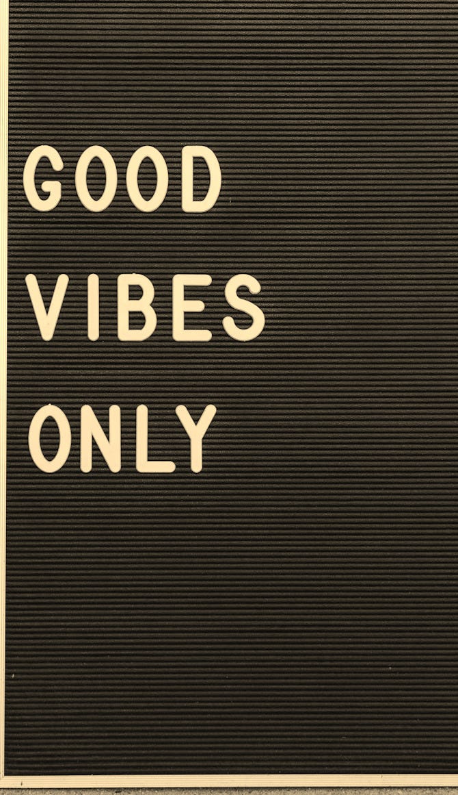 good vibes only text