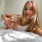 Eva Meloche's avatar