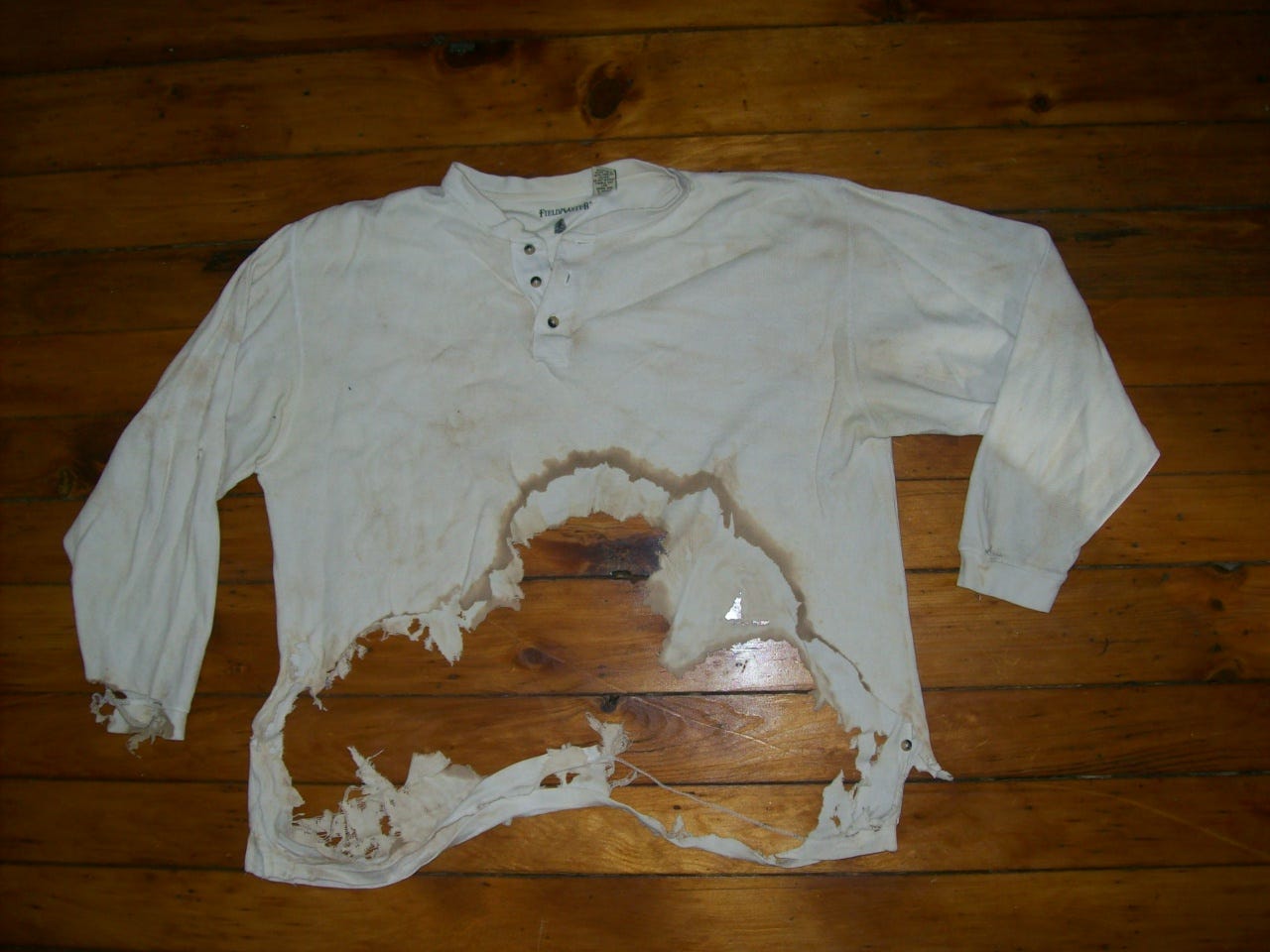 ROBERT CARY WILLIAMS DISTRESSED JEANSThe GQ 100: The Best ROBERT CARY WILLIAMS DISTRESSED JEANSThe GQ 100: The Best