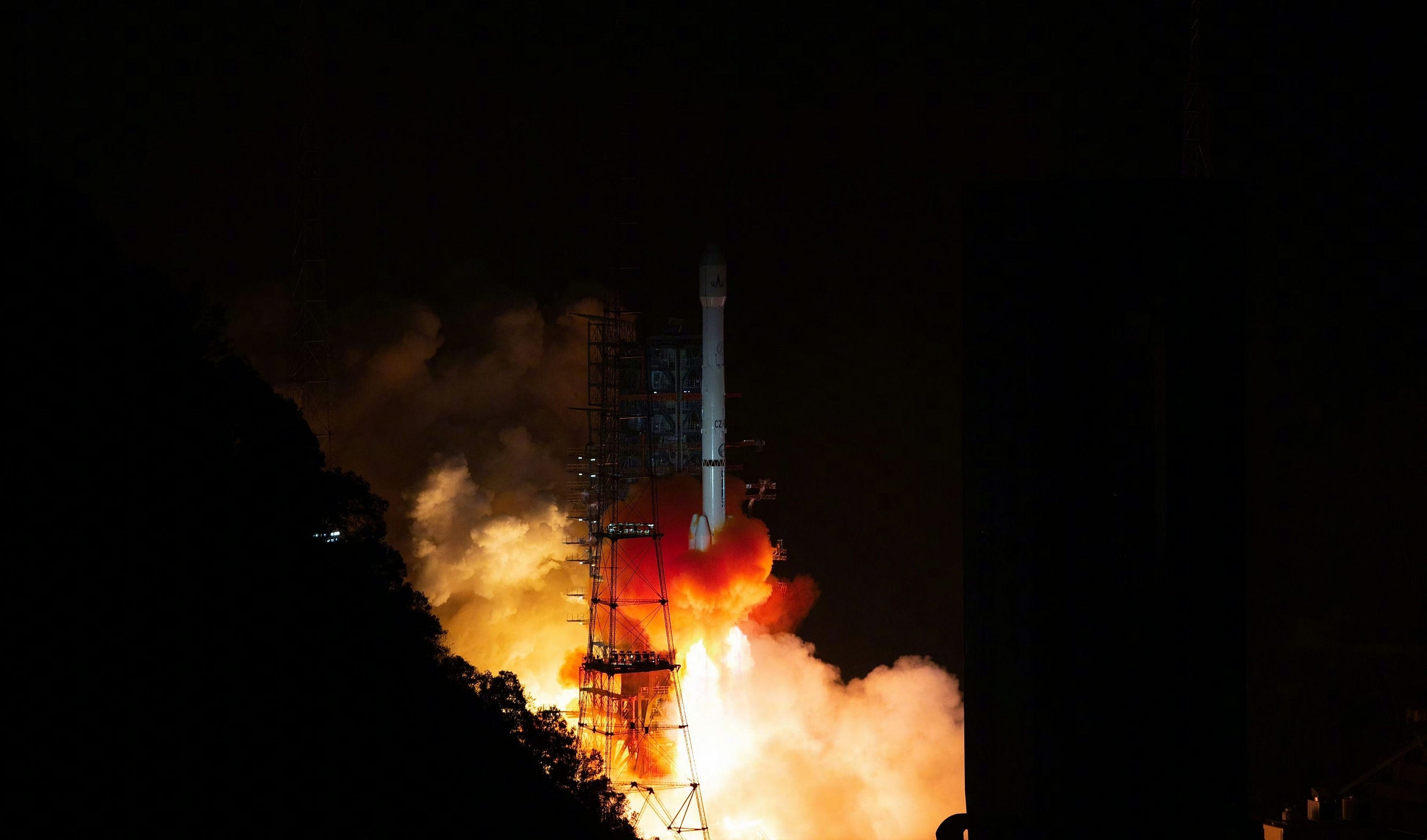 The Long March 3B/E Y113 vehicle lifting off from Launch Complex 2 at the Xichang Satellite Launch Center on December 26th/27th 2025.