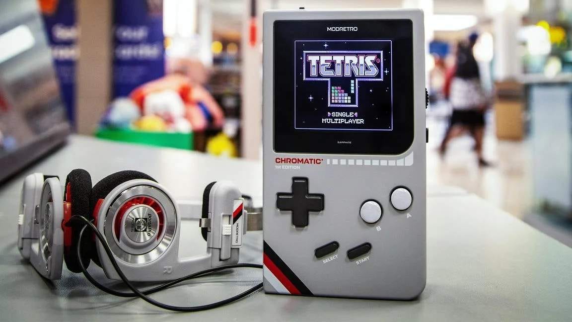 ModRetro Chromatic Game Boy ModRetro Chromatic Game Boy