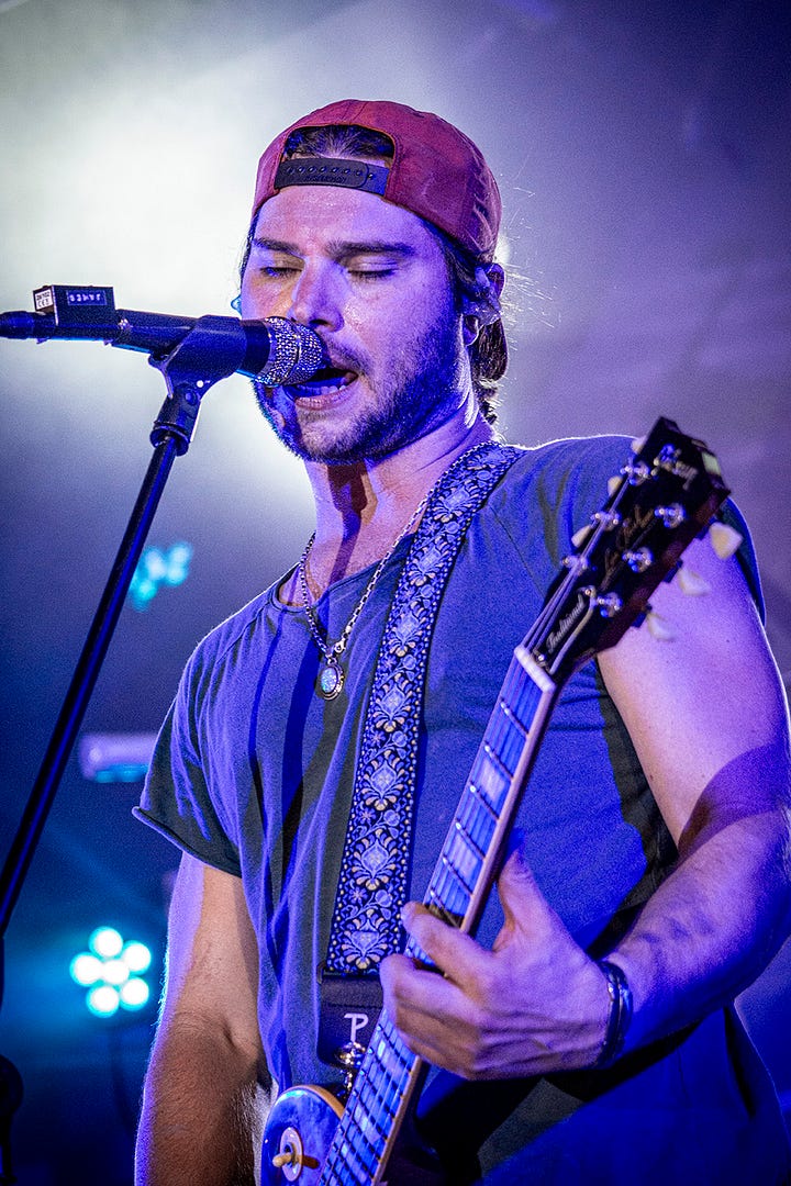 Them Dirty Roses / photos by author