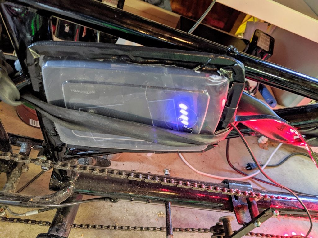 USB Battery/GPS tracker stash