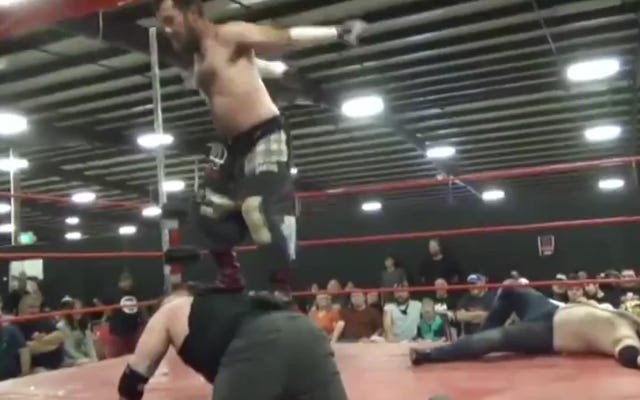 [Screenshot: Cutter about to hit a senton from RSP's back]