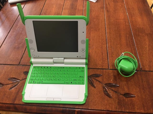 r/vintagecomputing - One laptop per child? More like one failed charity project for me! I present the XO-1