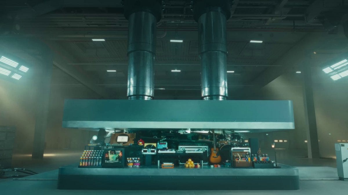 Apple iPad Pro: lo spot "Crush" criticato è identico a una pubblicità di LG  del 2008 - Multiplayer.it