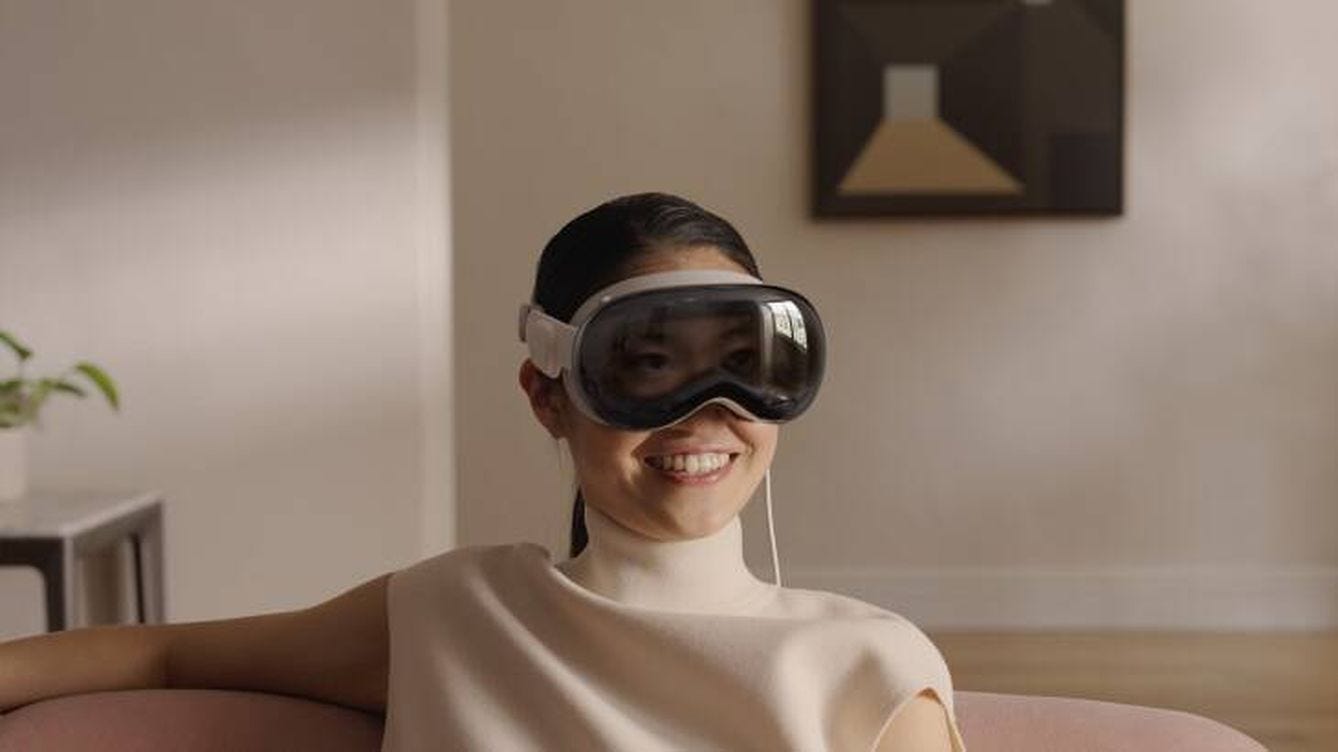 Lo mejor de las gafas de Apple Vision Pro son todas las bromas que están  generando
