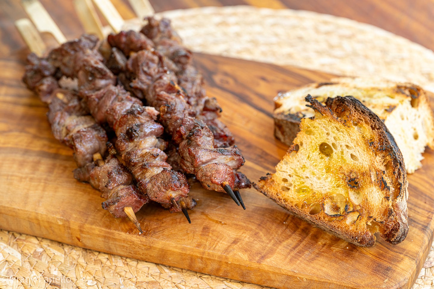 Arrosticini abruzzesi (Grilled Lamb Skewers from Abruzzo)