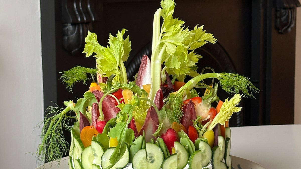 vegetable birthday cake images