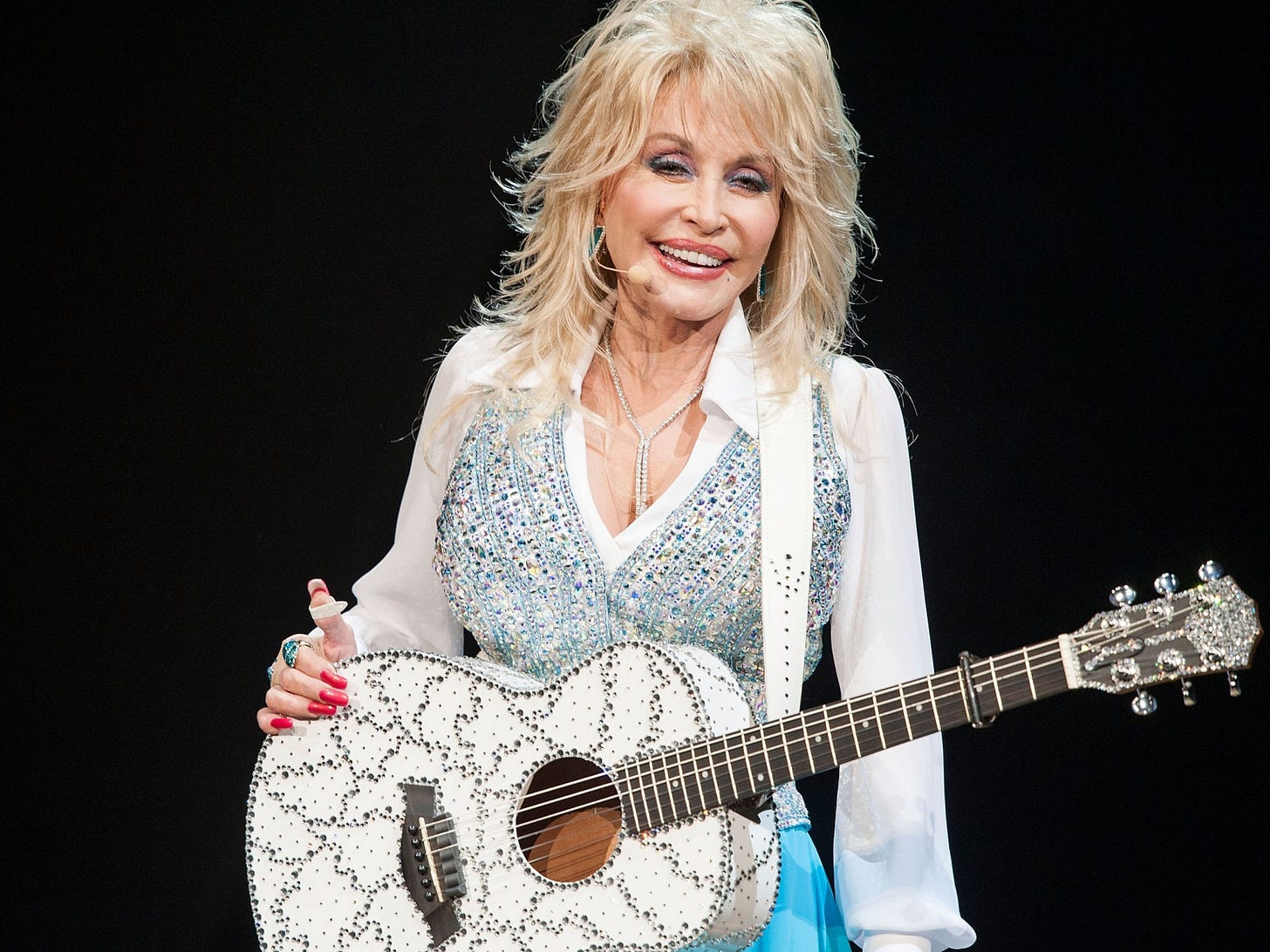 Dolly Parton, country music legend and cultural icon, dead at 80 - ABC News
