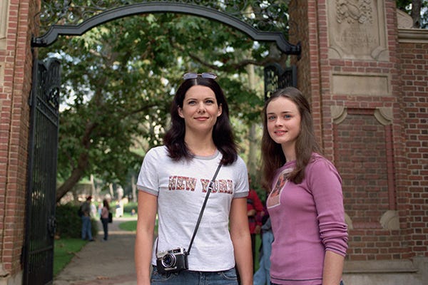 gilmore girls road trip to harvard lorelai rory | rmrk*st | Remarkist Magazine