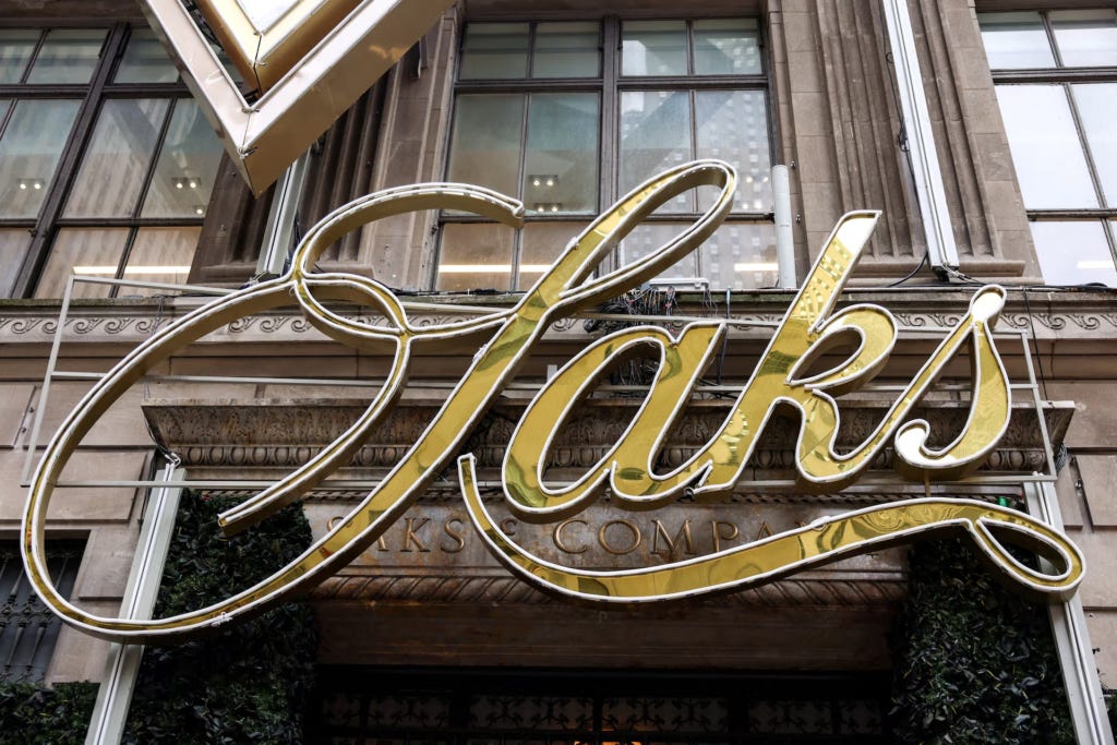 Falência da Saks Global expõe dívidas milionárias com gigantes do luxo