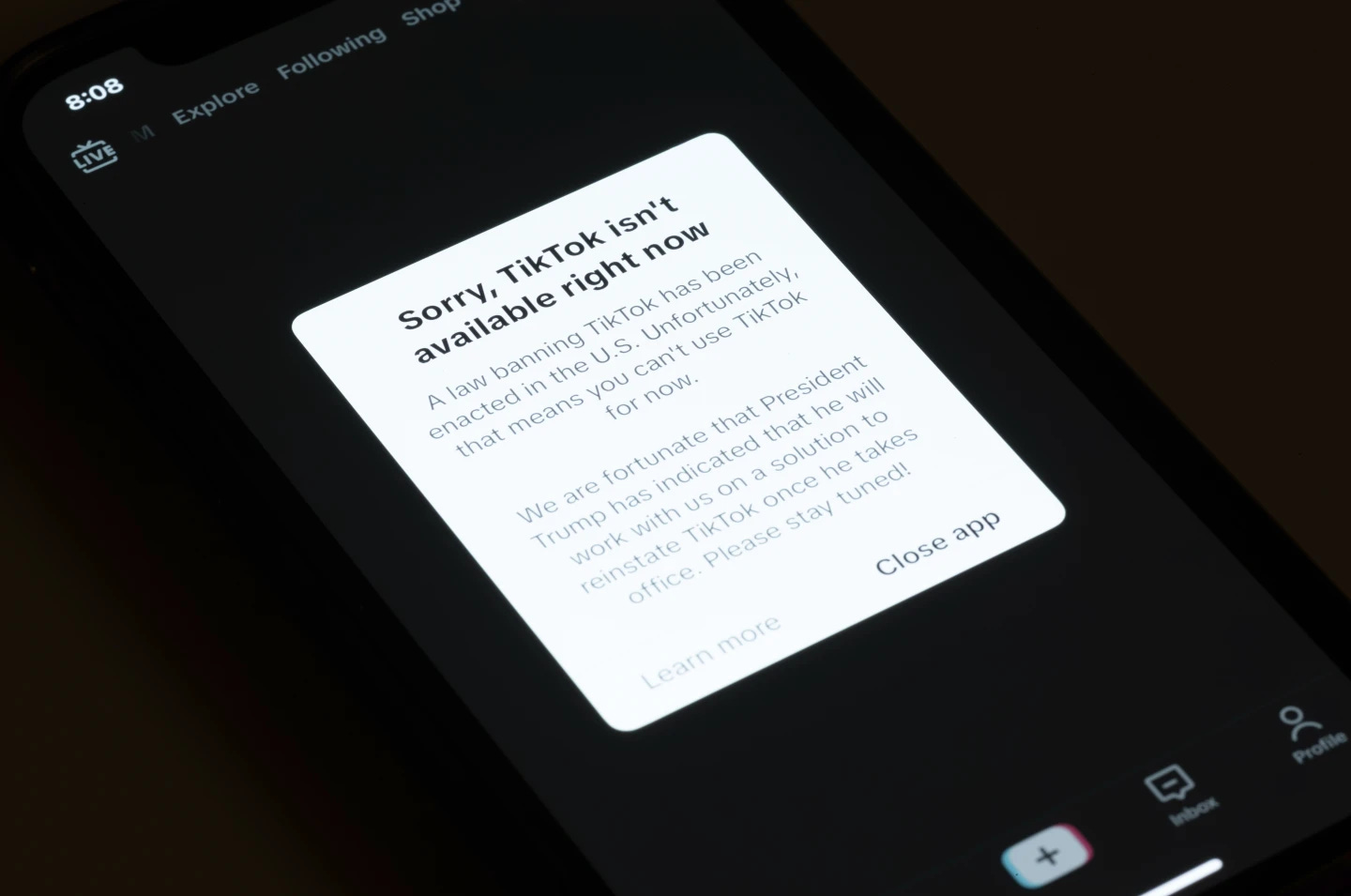 Mensaje informativo de TikTok para todos sus usuarios en Estados Unidos: Su aplicación ya no está disponible en el país