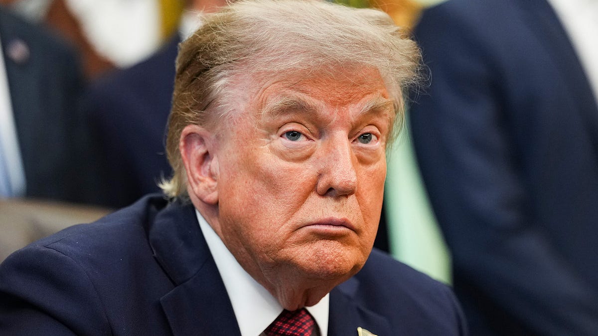 Why Trump Has ‘No F*cking Way Out' of His Failed Iran War