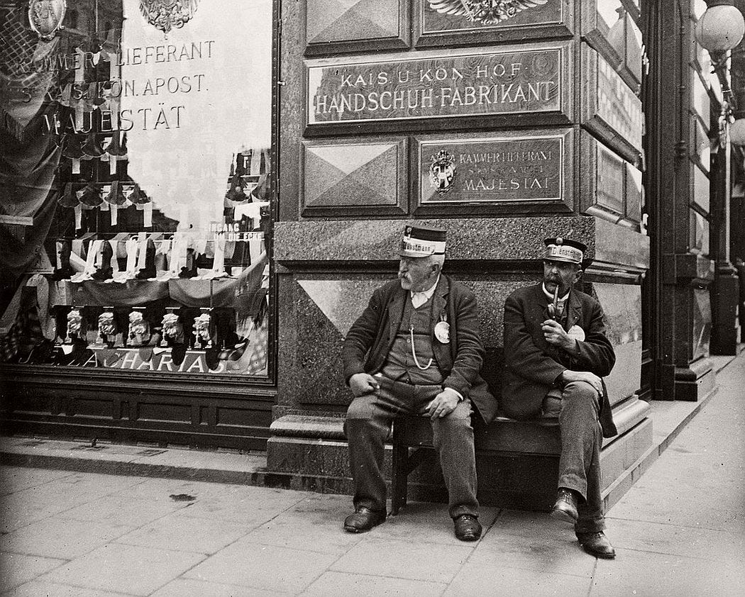 Vintage: Daily Life of Vienna, Austria by Emil Mayer (1900s-1910s) |  MONOVISIONS - Black & White Photography Magazine