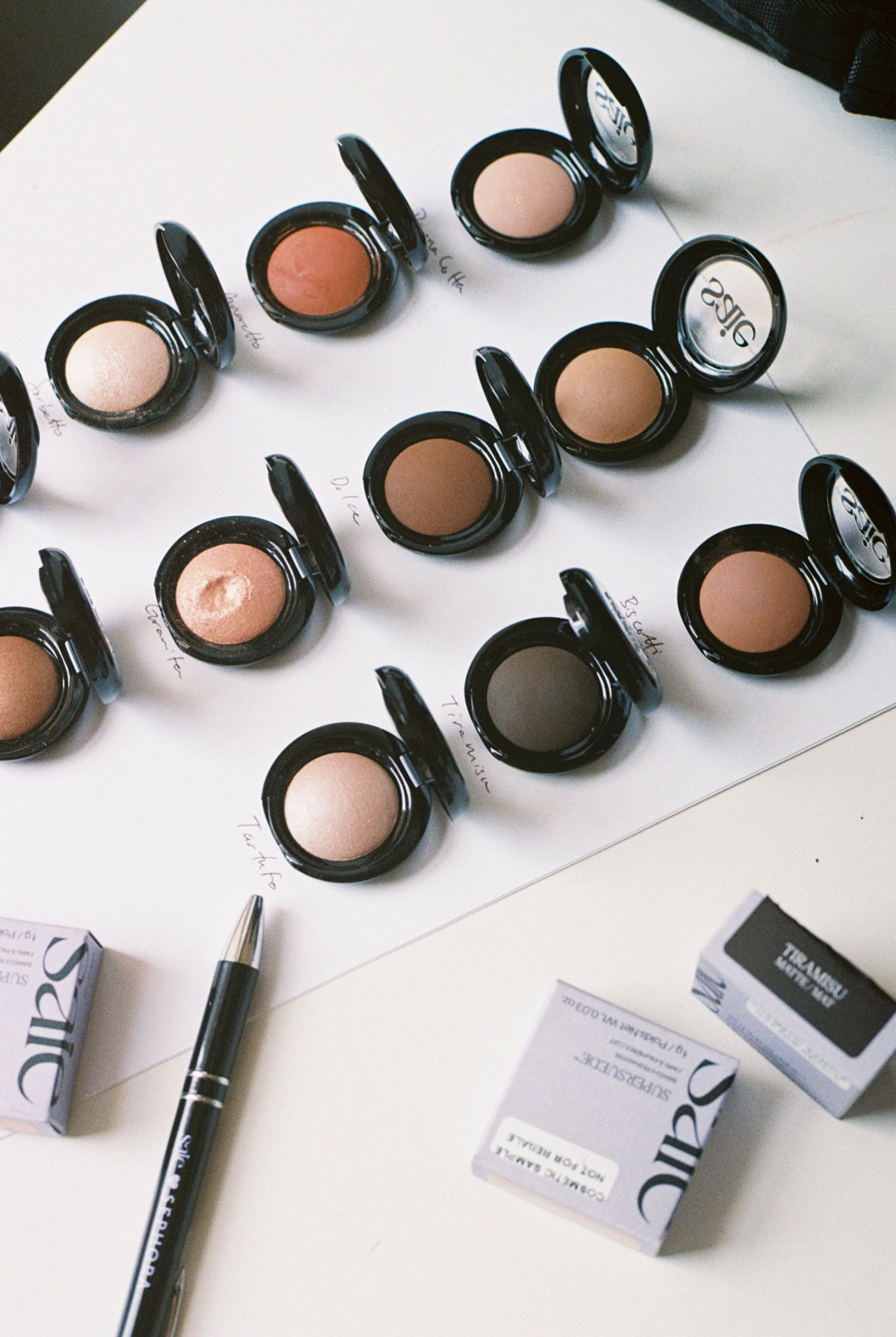SuperSuede™ Baked Eyeshadow