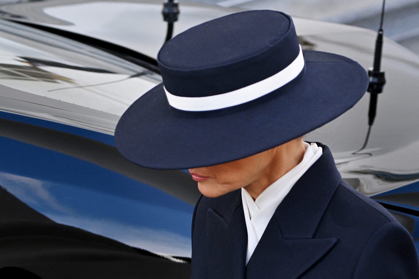 Melania Trump's hat designer says the hat sends powerful message - ABC News