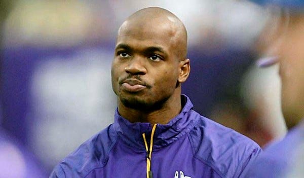 adrian peterson still fighting vikins nfl 2015