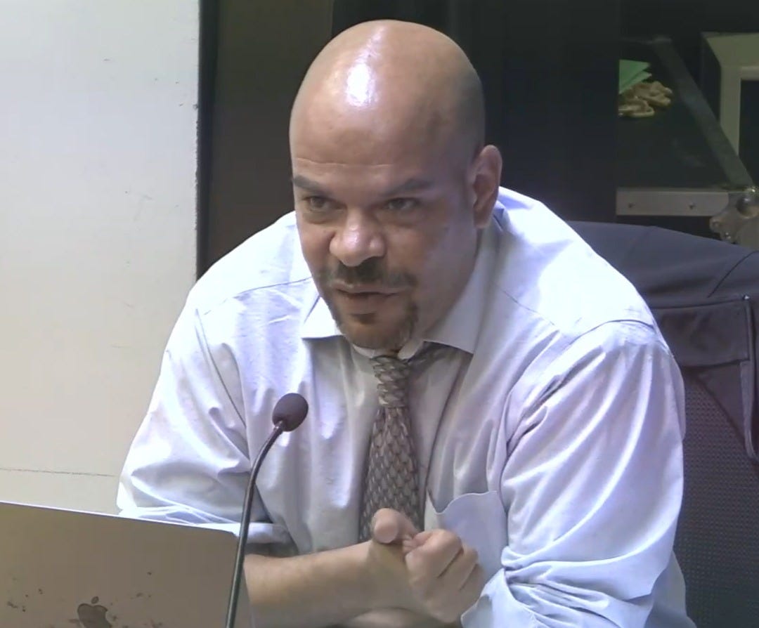 OUSD board member Mike Hutchinson OUSD board member Mike Hutchinson
