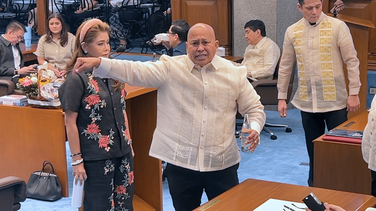 Bato Dela Rosa attends Senate plenary for 1st time since Nov. 11 Bato Dela Rosa attends Senate plenary for 1st time since Nov. 11