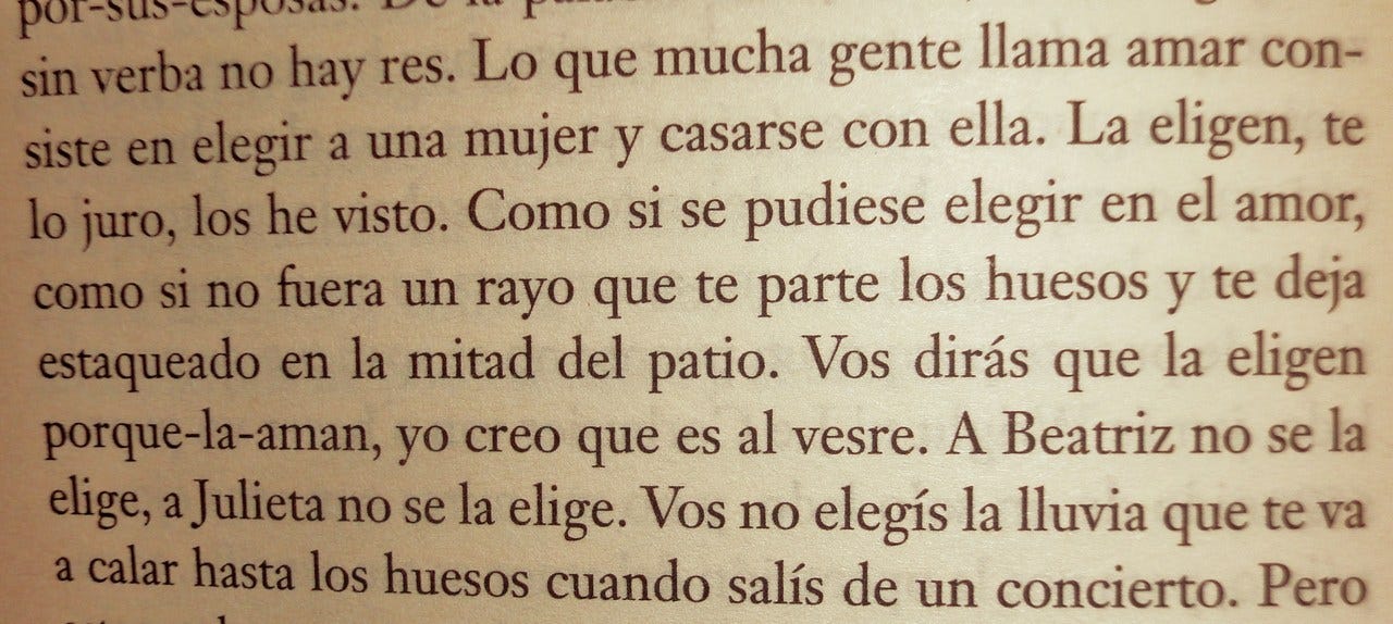 Como si se pudiese elegir en el amor, como si no fuera un rayo que te parte  los huesos y te deja estaqueado en la mitad del... – @measuringasummersday  on Tumblr