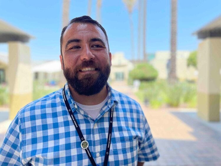 Fernando Arroyo outside the Orange County Rescue Mission in Tustin, Calif. Photo by Paul Glader.