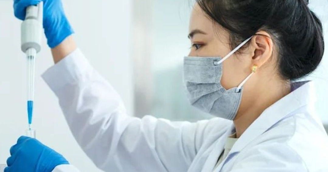AI has been used to develop a "fundamentally new" type of vaccine that could protect against a wide range of viruses and prevent pandemics, say researchers. https://t.co/toJflVp0hT AI has been used to develop a "fundamentally new" type of vaccine that could protect against a wide range of viruses and prevent pandemics, say researchers. https://t.co/toJflVp0hT