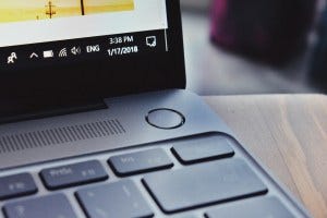 Windows 11 no existe. Windows 10 es la última versión que Microsoft ha lanzado.