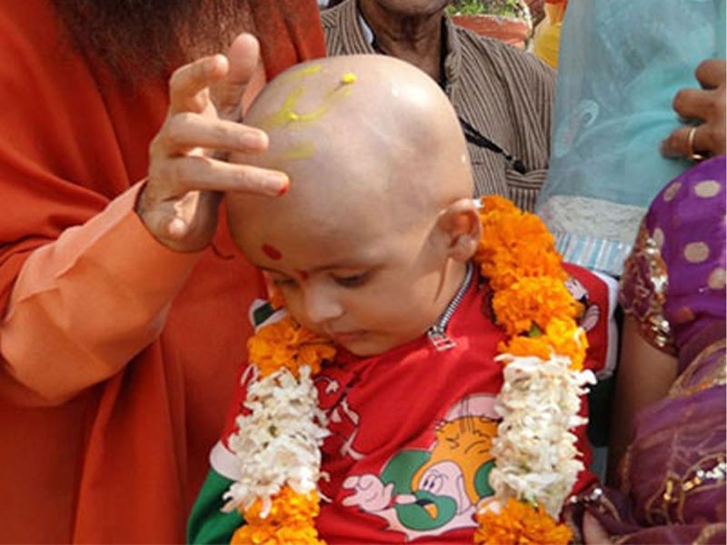Pandit for Mundan Ceremony in Pune - +91 9123404725 - North Indian Pandit Ji