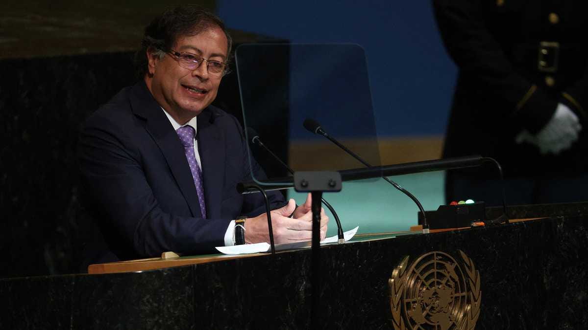 Petro en la ONU: «¿Qué es más venenoso, la cocaína o el carbón y el  petróleo?»