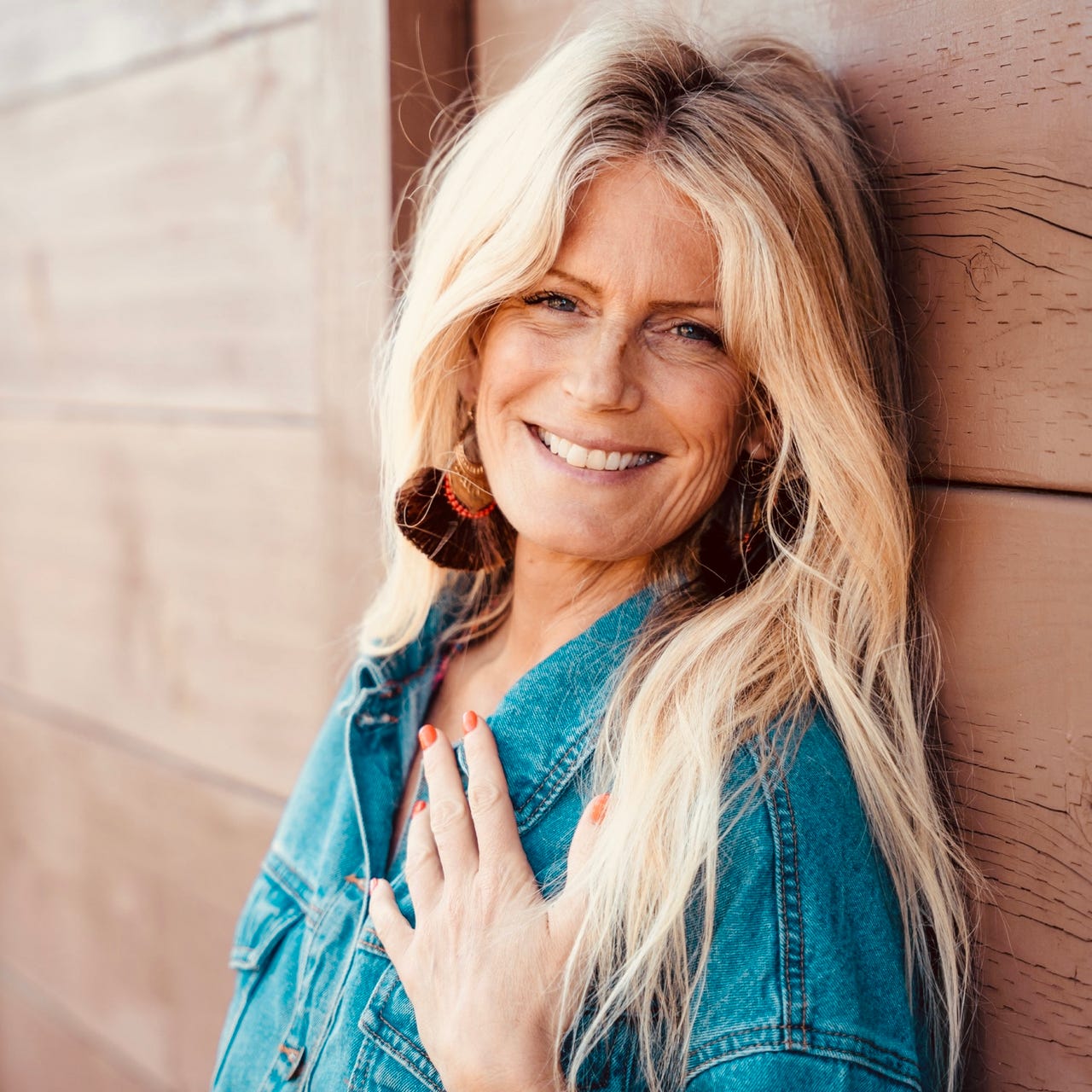 S A N C T U A R Y ~ The Threads of Us