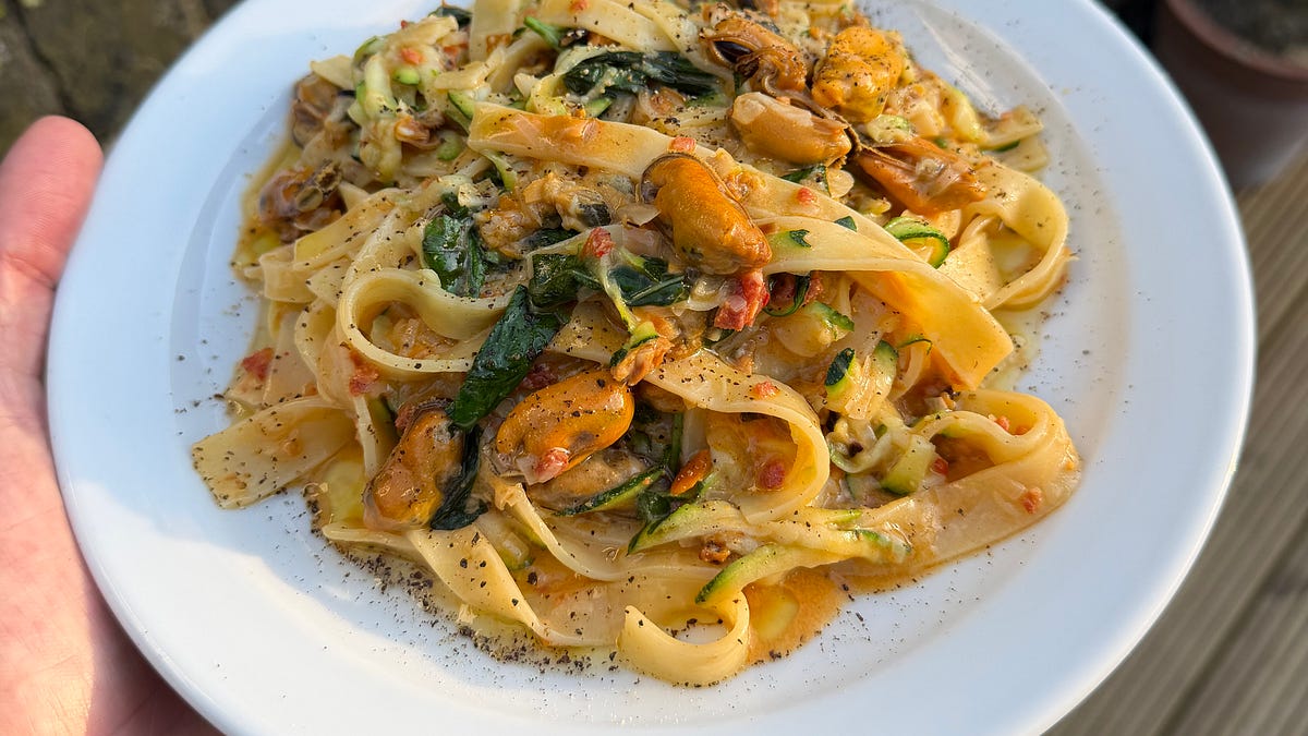 CHOPPED MUSSEL TAGLIATELLE  - by Ben Lippett - How I Cook