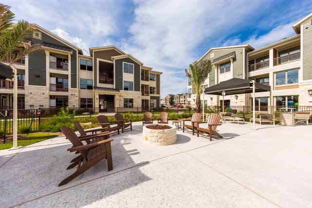 Interview With BSR REIT (Strong Buy Reaffirmed) Interview With BSR REIT (Strong Buy Reaffirmed)