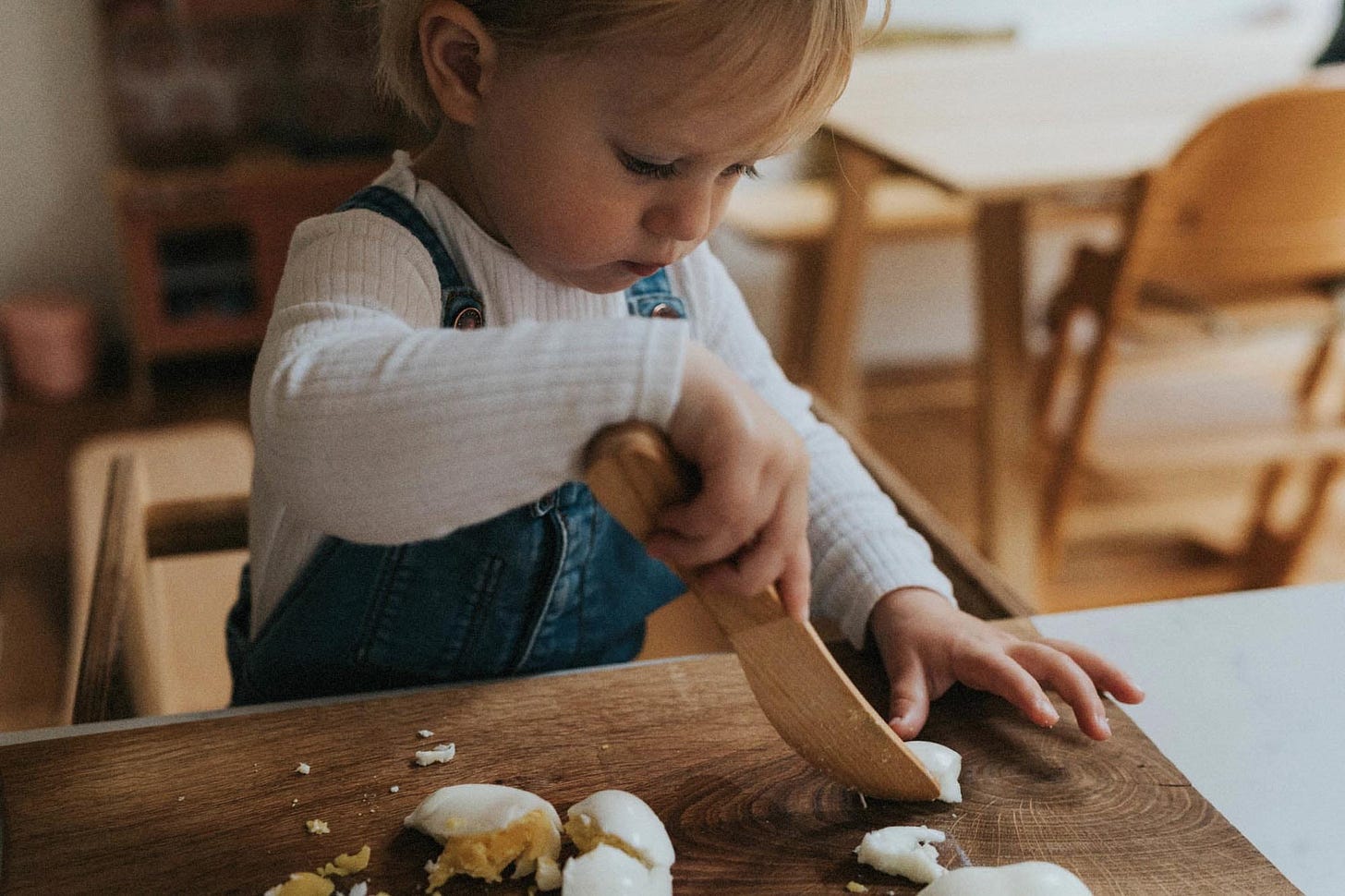 Nudges vs habits: how to make independent play effortless Nudges vs habits: how to make independent play effortless