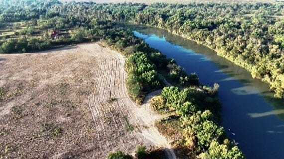 Rio Grande River at Texas - Mexico Border Rio Grande River at Texas - Mexico Border