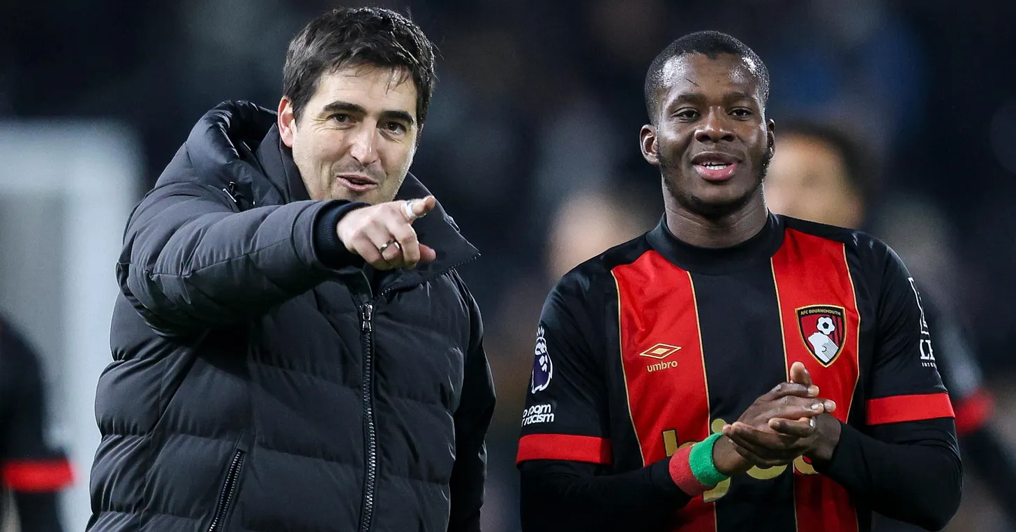 Andoni Iraola with Bournemouth
