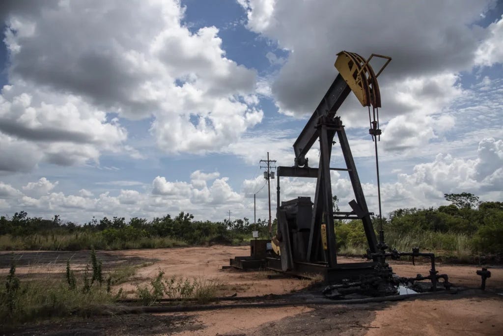 Trump’s Winning Oil Gambit: Weaponizing cheap oil, reviving Venezuela’s crude, crushing Putin’s war revenues, and lowering gas prices. Trump’s Winning Oil Gambit: Weaponizing cheap oil, reviving Venezuela’s crude, crushing Putin’s war revenues, and lowering gas prices.